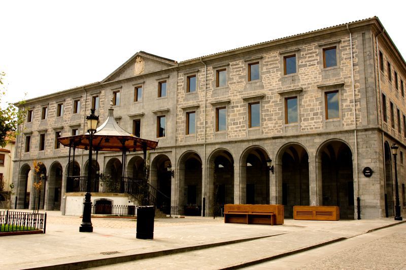 Hotel Balneario Orduna Plaza Buitenkant foto